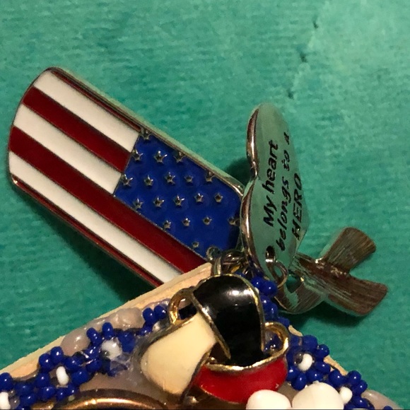 LOVE HONOR AND COMMITMENT - Picture 8 of 8